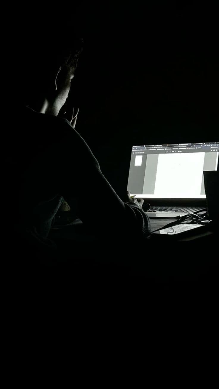 Omii — Full-Stack Developer & Cybersecurity Enthusiast